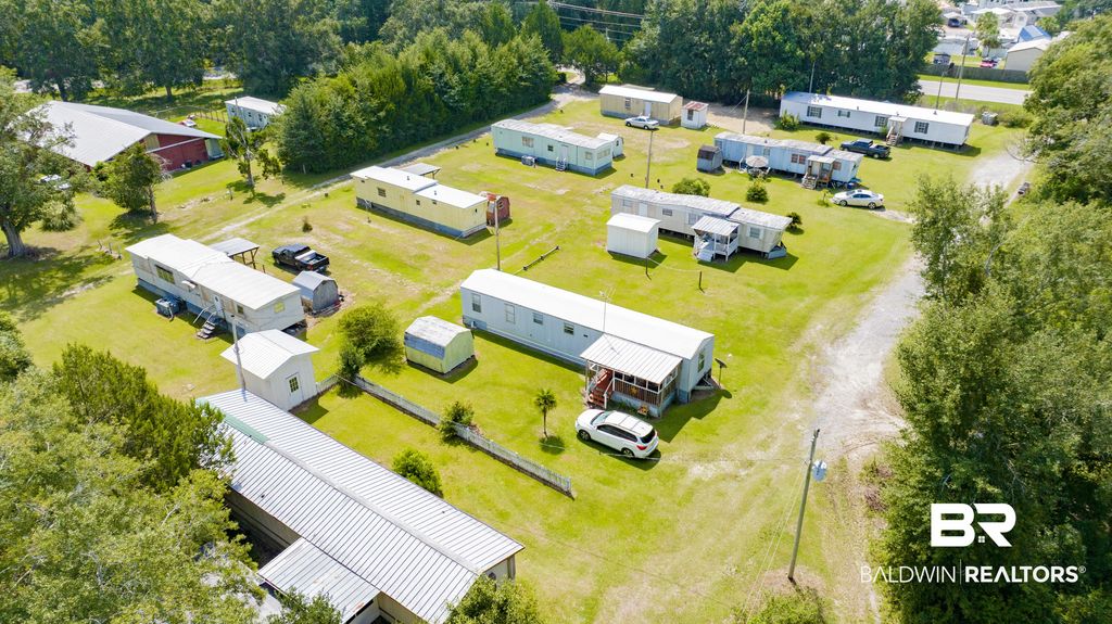 10035 County Road 83, Elberta