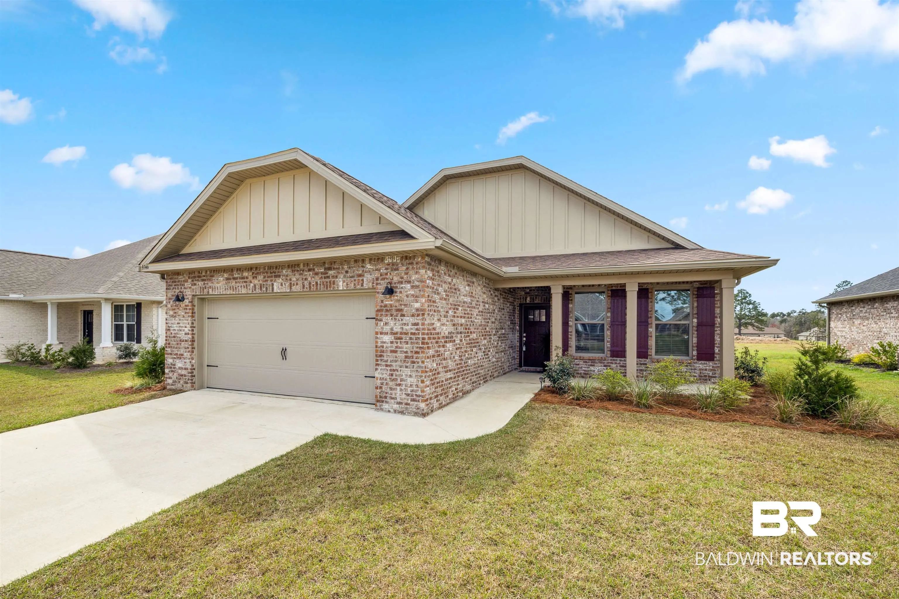 Photo of Listing #390884