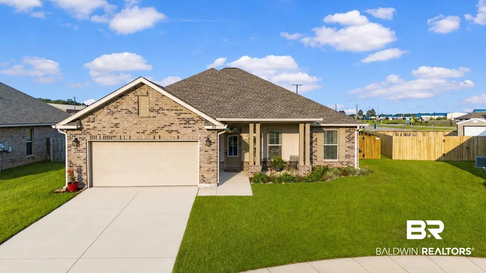 Photo of Listing #398937
