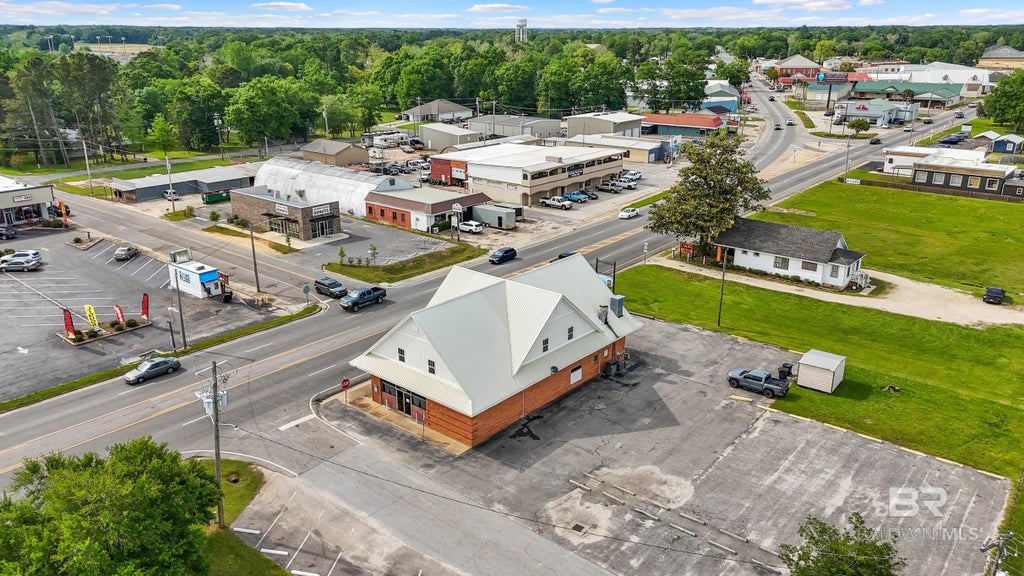 22272 State Highway 59, Robertsdale