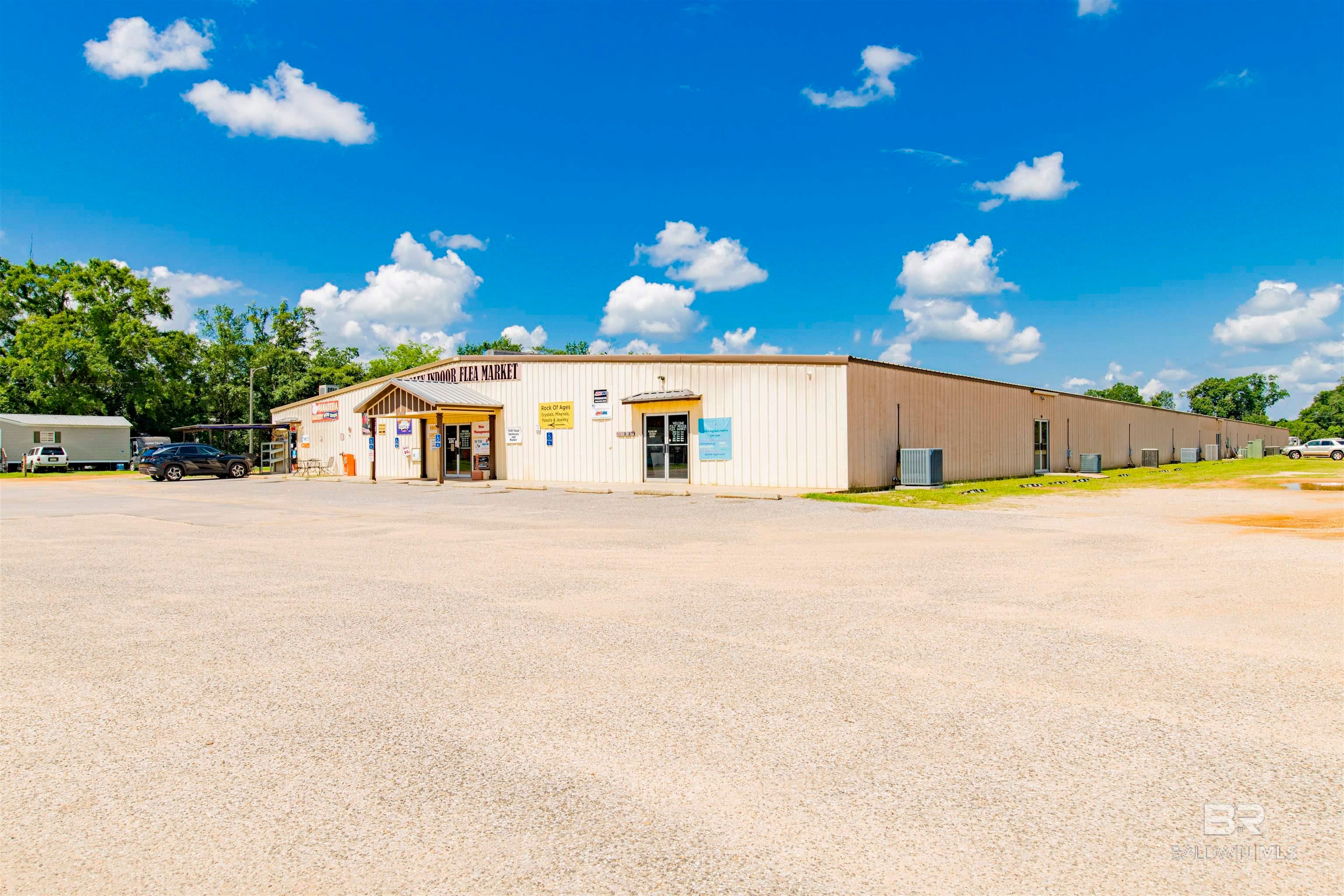 Photo of Listing #381257