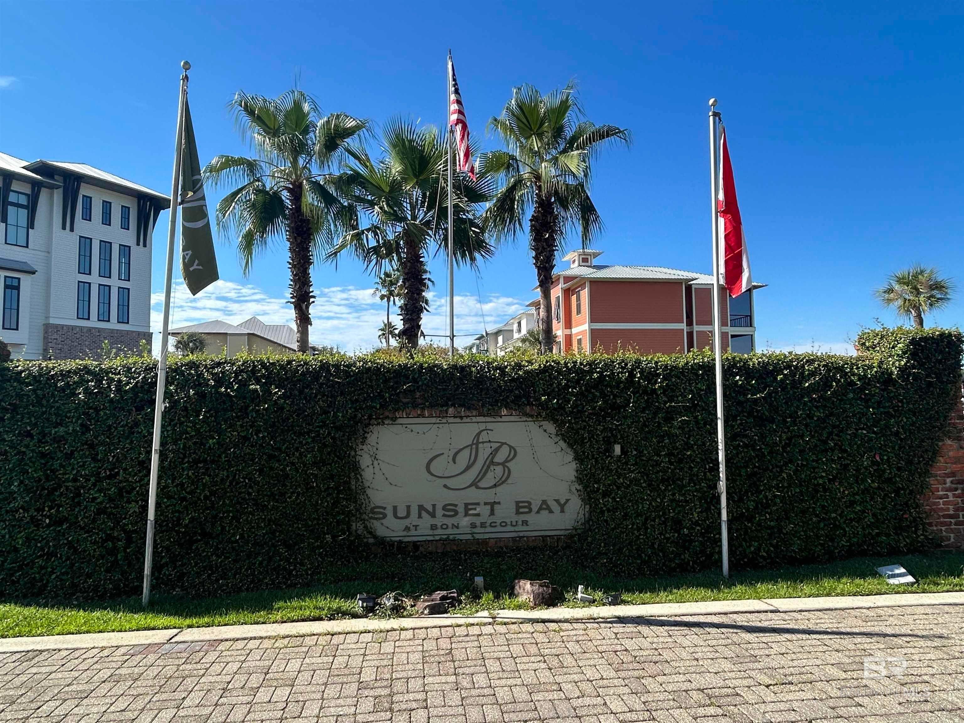 Photo of Listing #384675