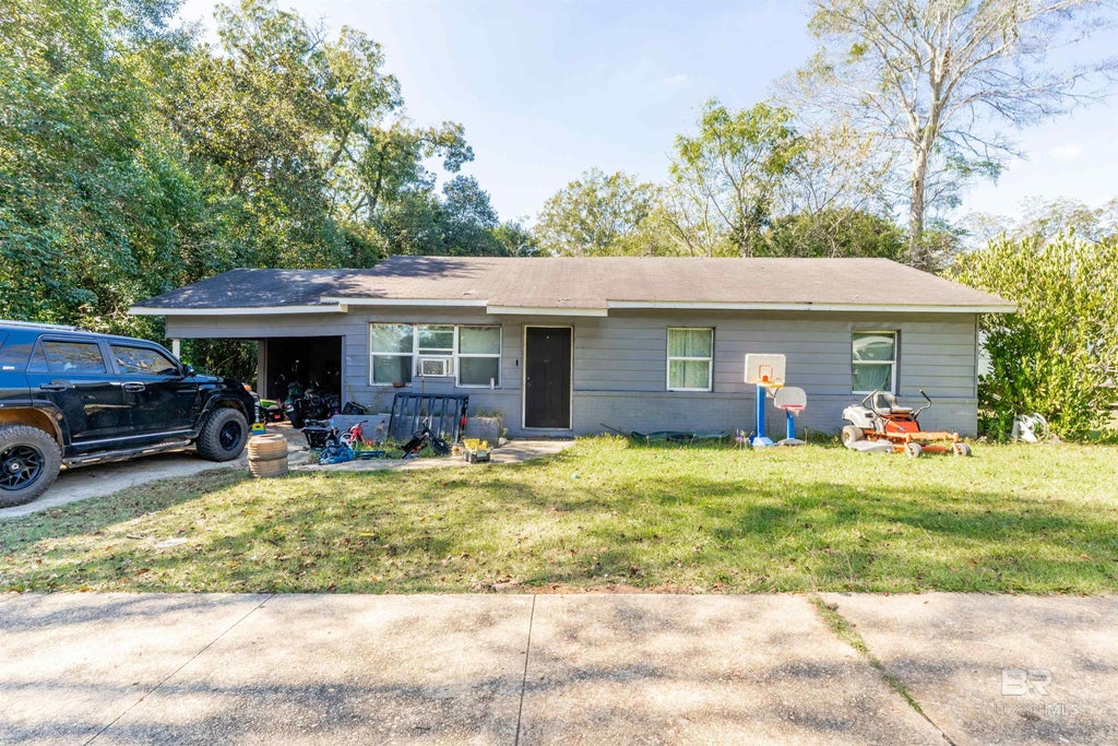 271 Snider Avenue, Frisco City