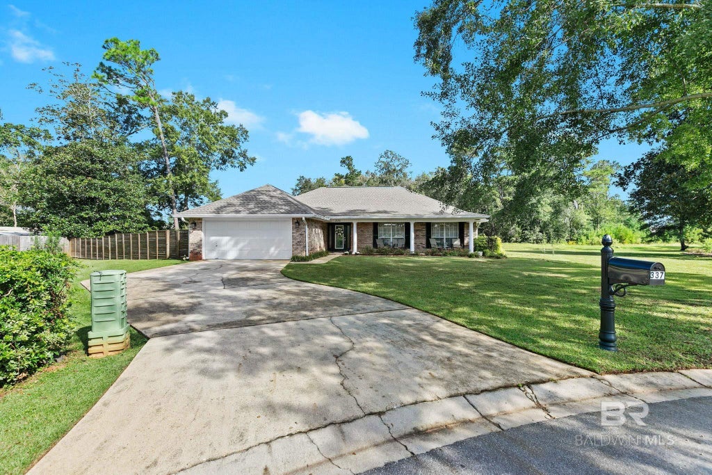 337 Monteith Oaks Drive, Foley