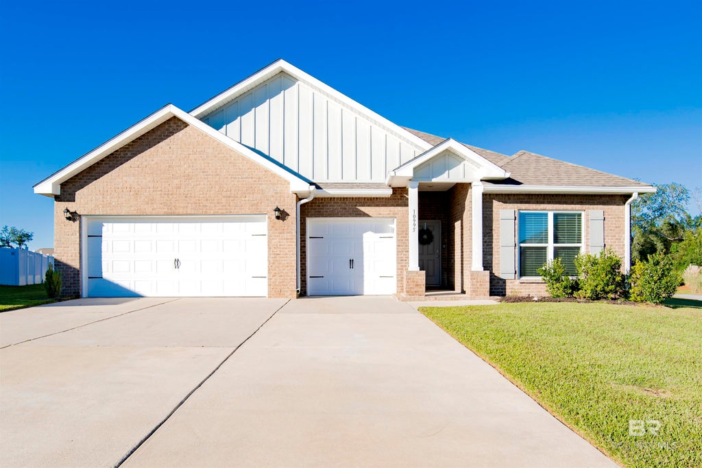 10995 Winning Colors Trail, Daphne