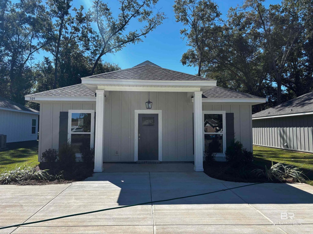 509 W Marigold Avenue, Foley