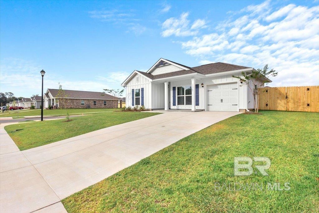 13765 Shea Circle, Foley