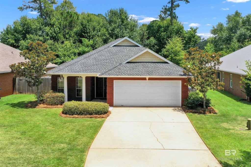 500 Dolphin Avenue, Gulf Shores