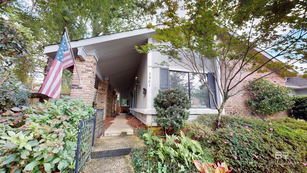 3901 S Berwyn Drive, Mobile