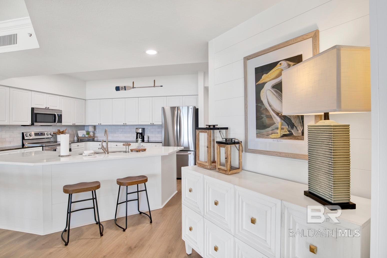 26200 Perdido Beach Boulevard Unit 706, Orange Beach Property Listing