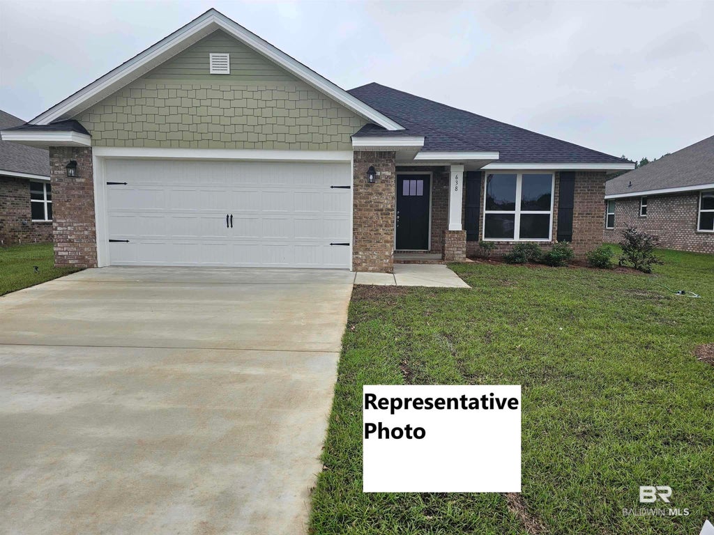 628 Mayflower Drive, Foley