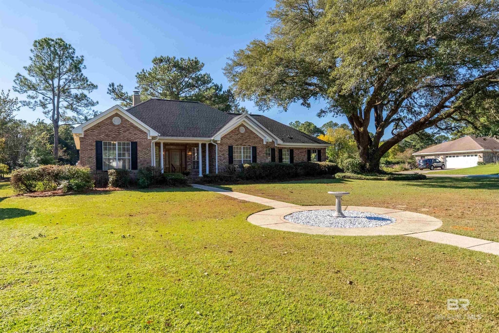 302 Lake Ridge Drive, Fairhope