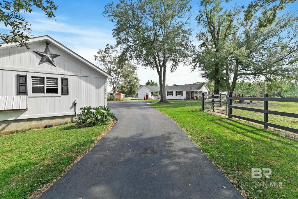 19402 Steadham Lane, Robertsdale