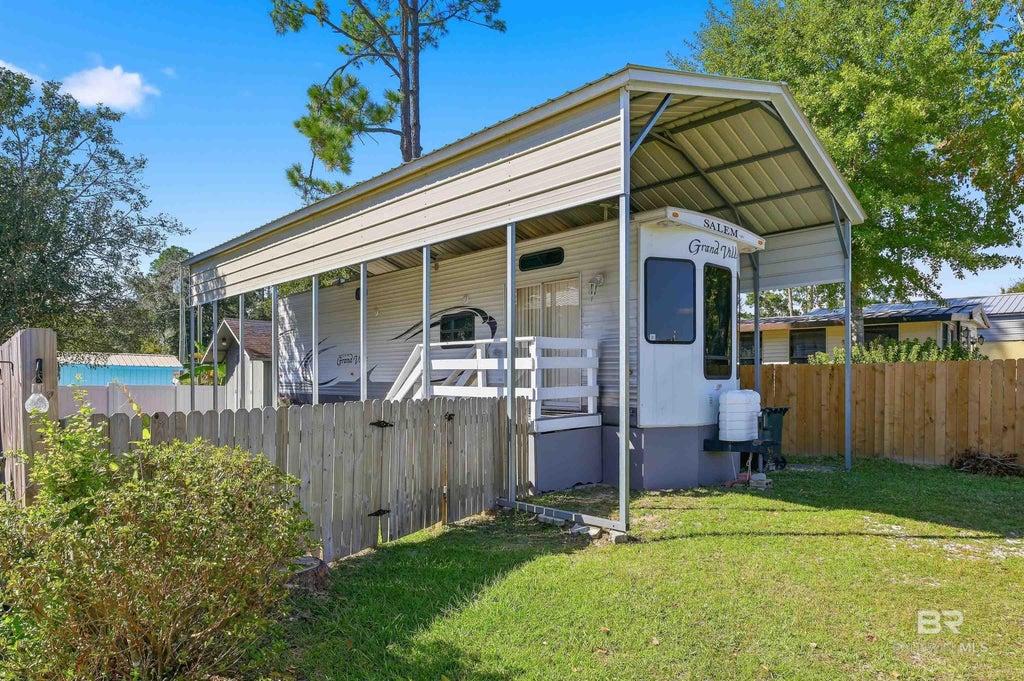 63 Buena Vista Drive, Lillian