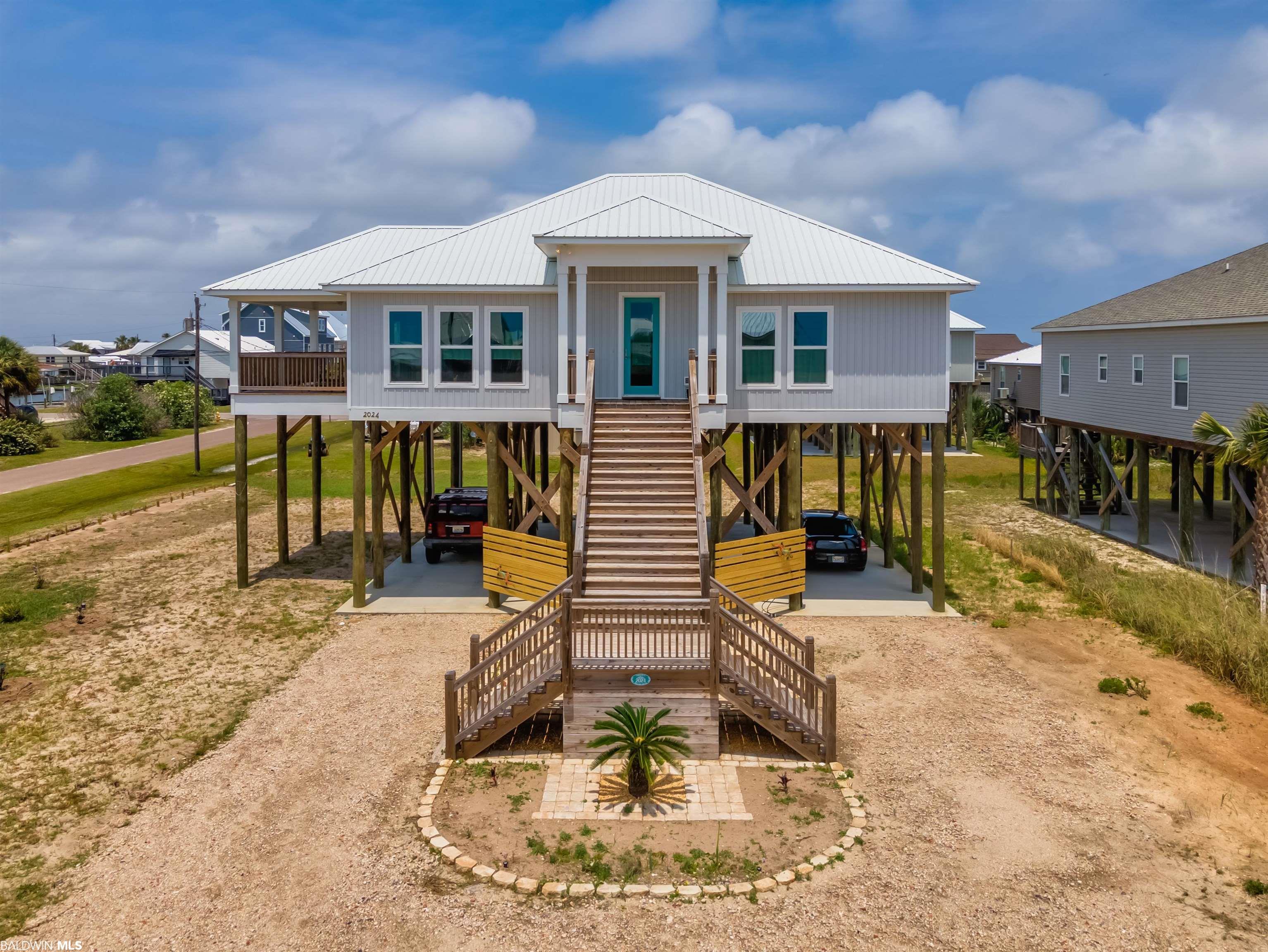 2024 Bienville Boulevard, Dauphin Island Property Listing: MLS® #349529