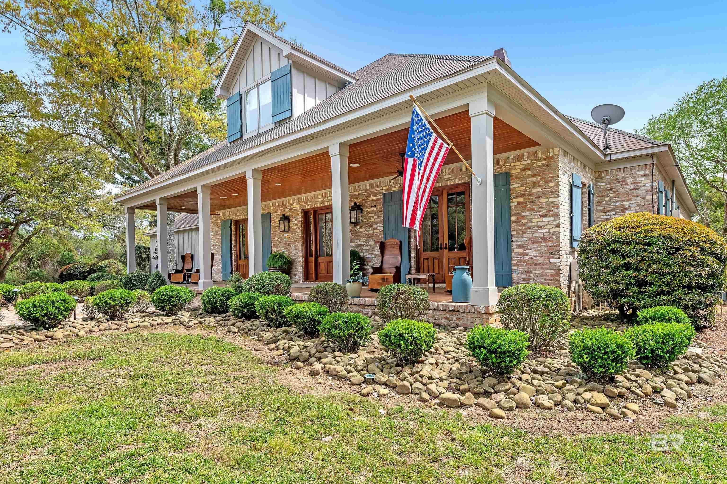 Photo of Listing #376745