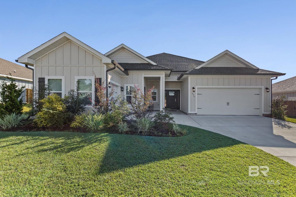 574 Golden Leaf Avenue, Fairhope