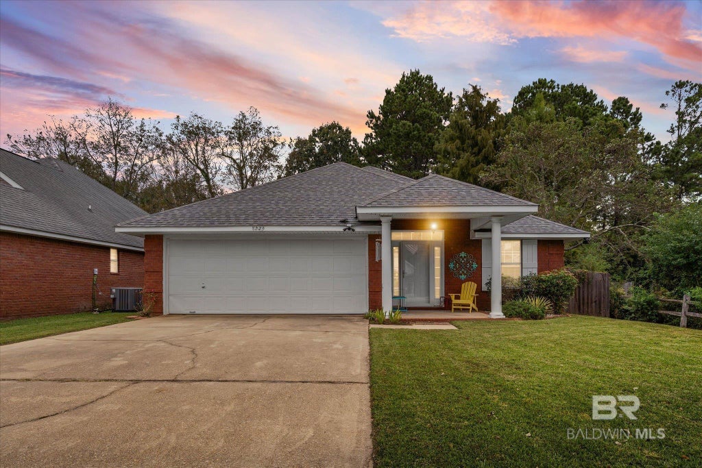 8223 Pecan Court, Daphne