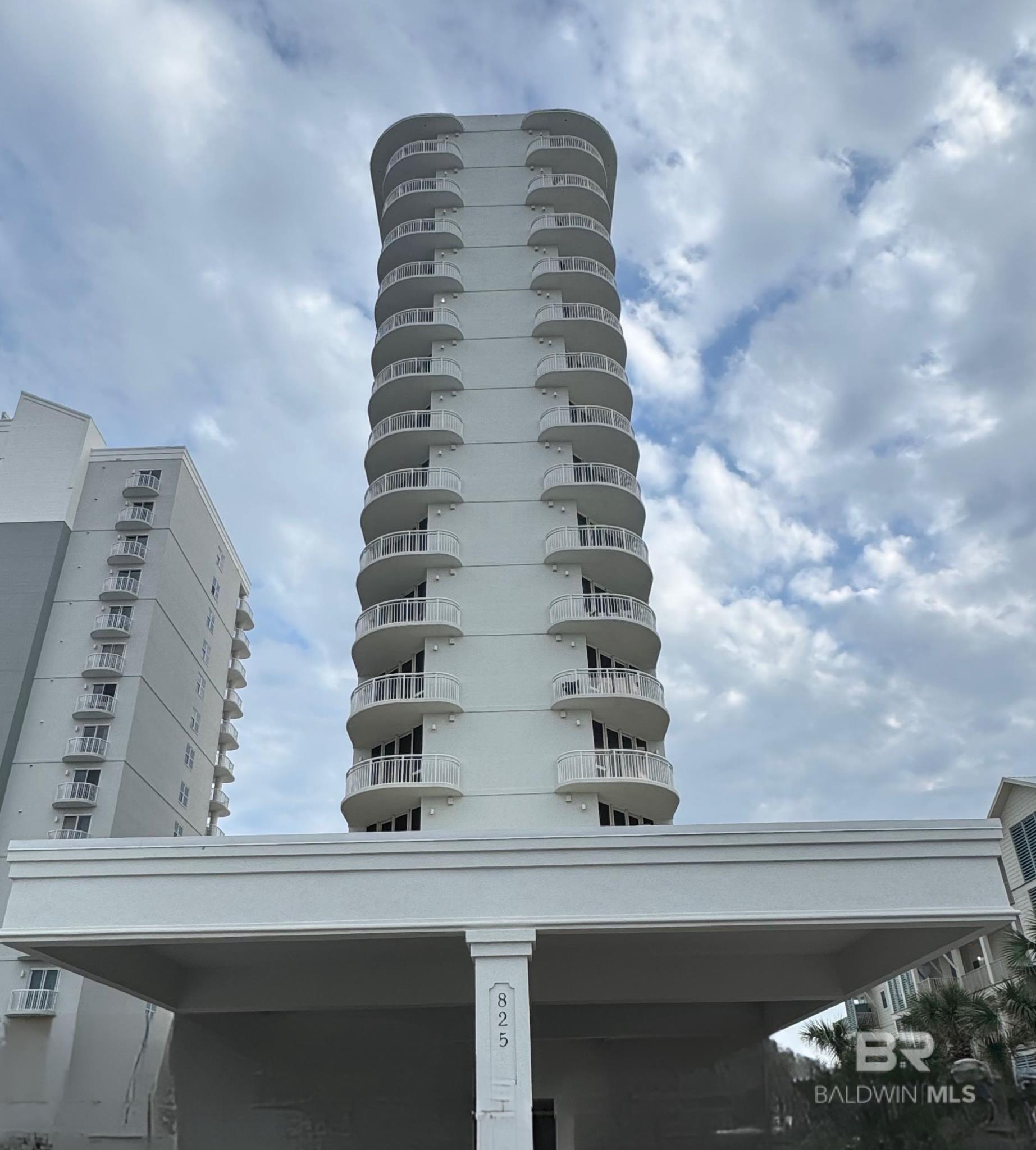 Photo of Listing #375422