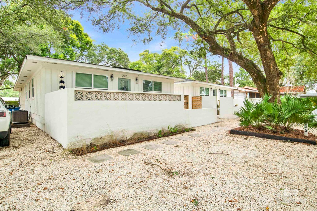 208 E 22nd Avenue, Gulf Shores