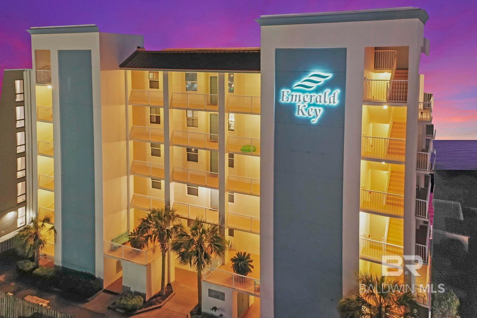 Photo of Listing #380836