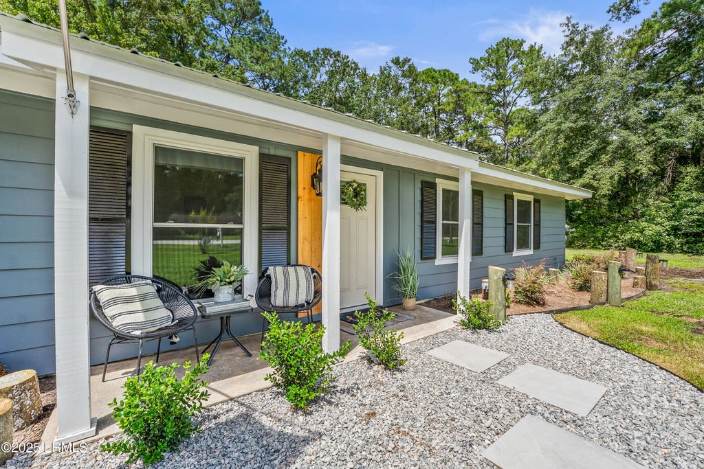 46 Mroz Road, Beaufort