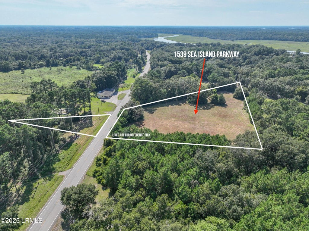 1539 Sea Island Parkway, St. Helena Island