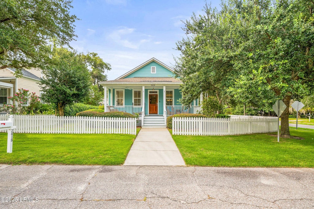 2418 Oak Haven Street, Beaufort