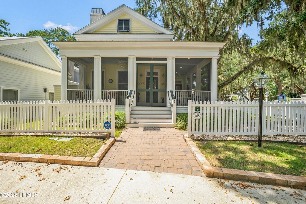 2 Addison Street, Beaufort