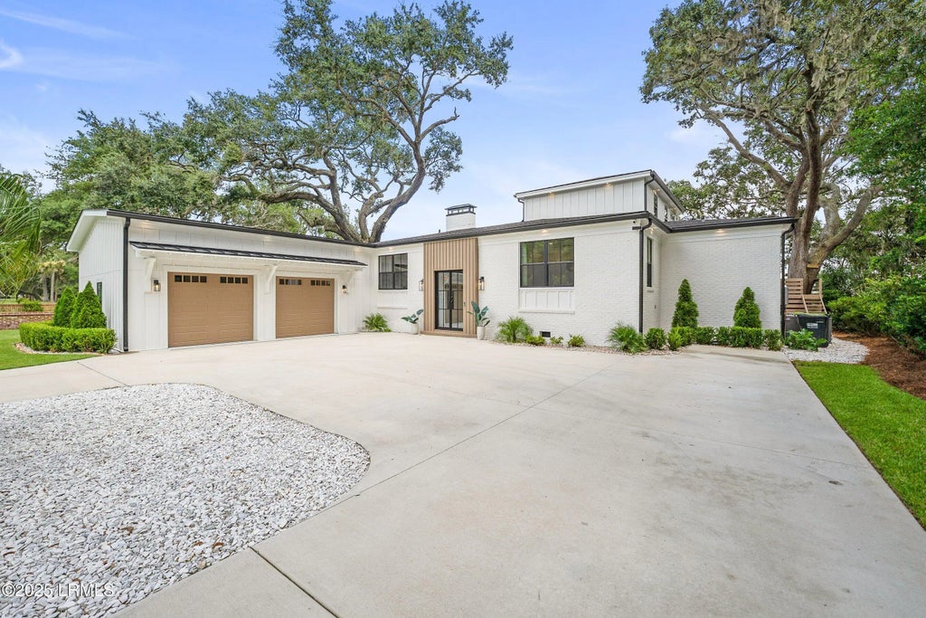 2102 Bay Street, Beaufort