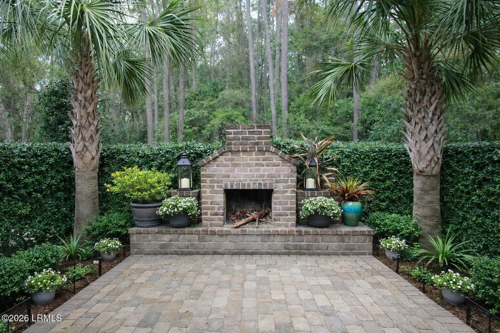 416 Coquinas Lane, Beaufort