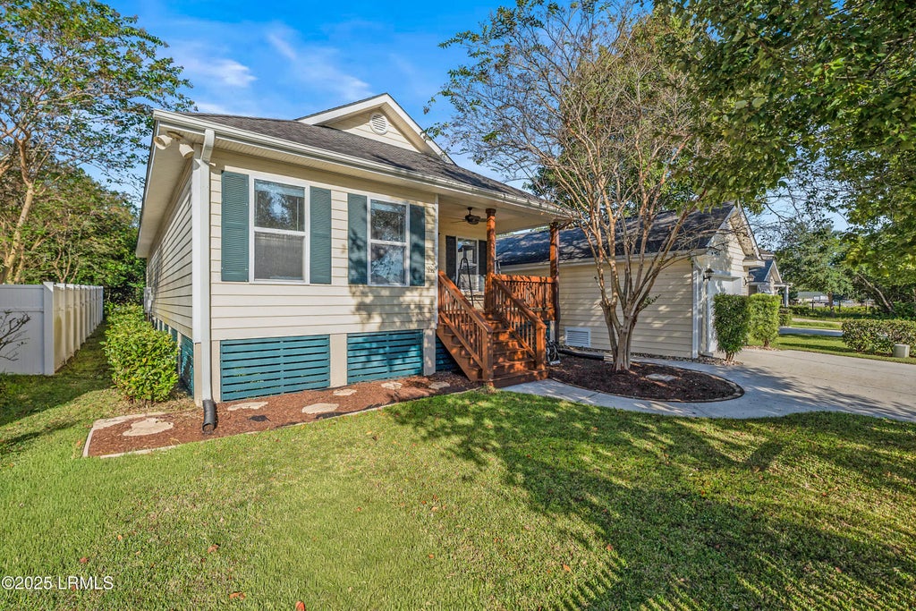 33 Kings Cross Court, Beaufort