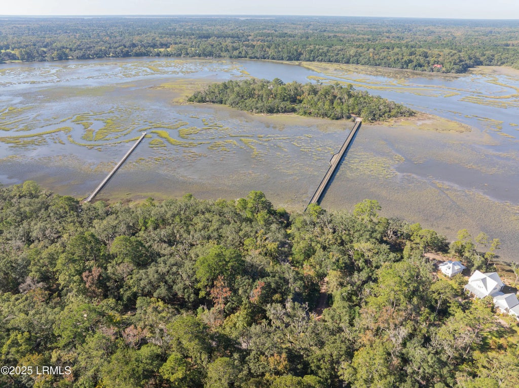 75 Island Way, Seabrook