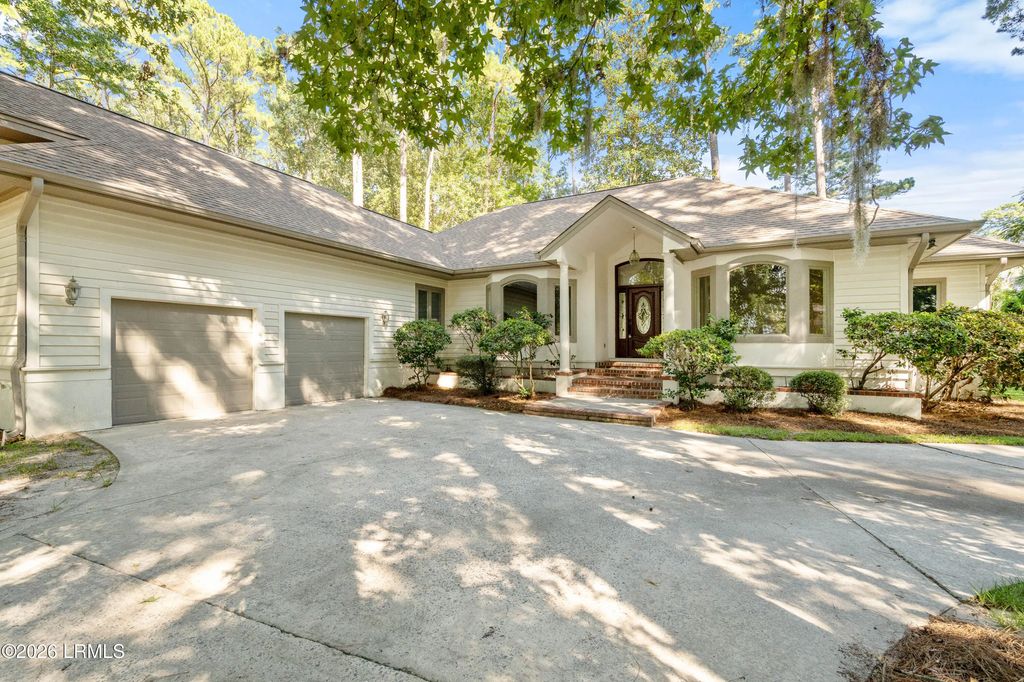 49 Winding Oak Drive, Okatie