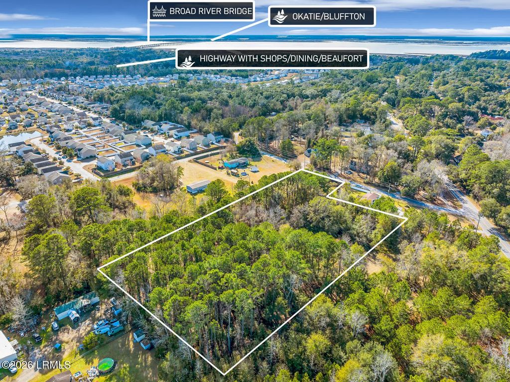 547 Broad River Boulevard, Port Royal