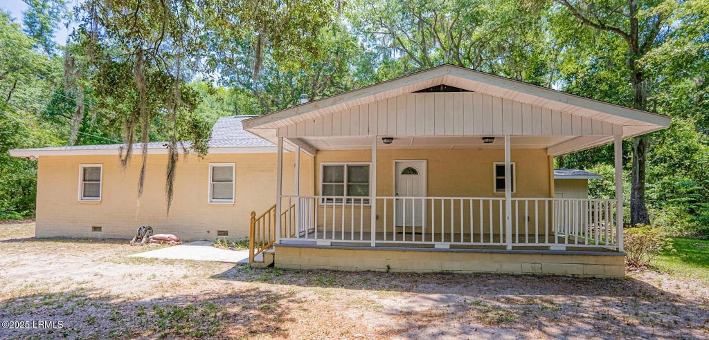 10 Harris Lane, St. Helena Island