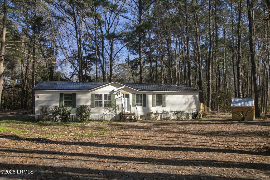 677 Trask Parkway, Seabrook