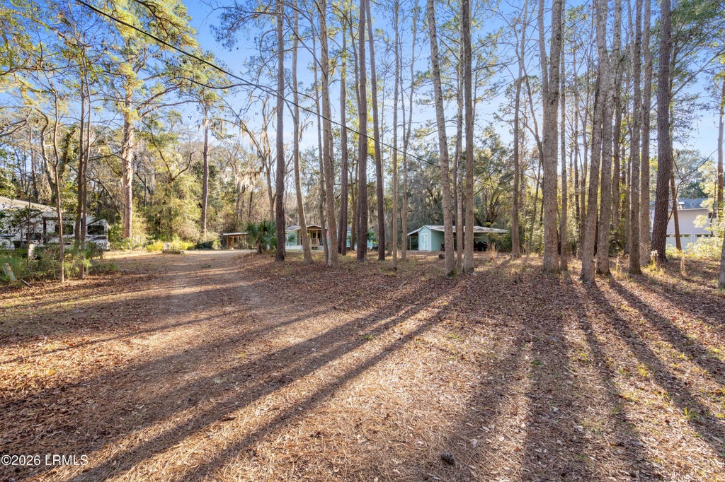976 Sams Point Road, Beaufort