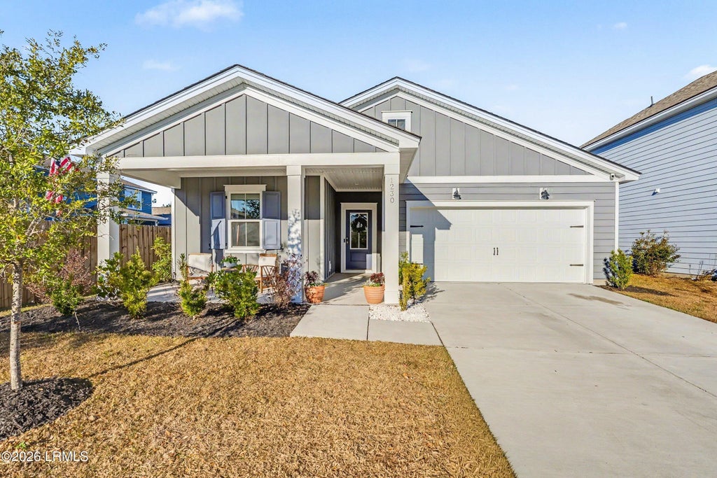 1230 Windswept Oak Lane, Beaufort