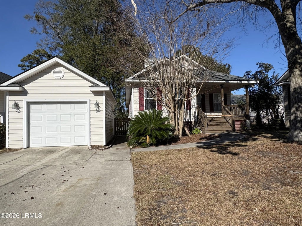 2 Hornsborough Court, Beaufort