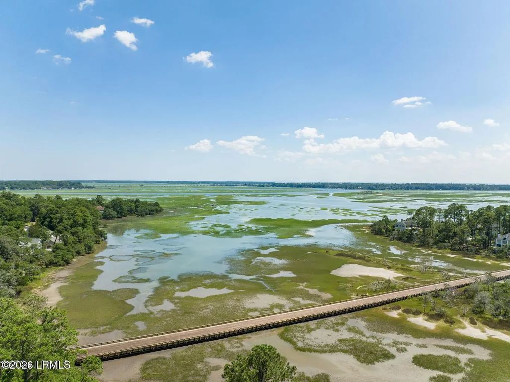 401 Islands Avenue, Beaufort