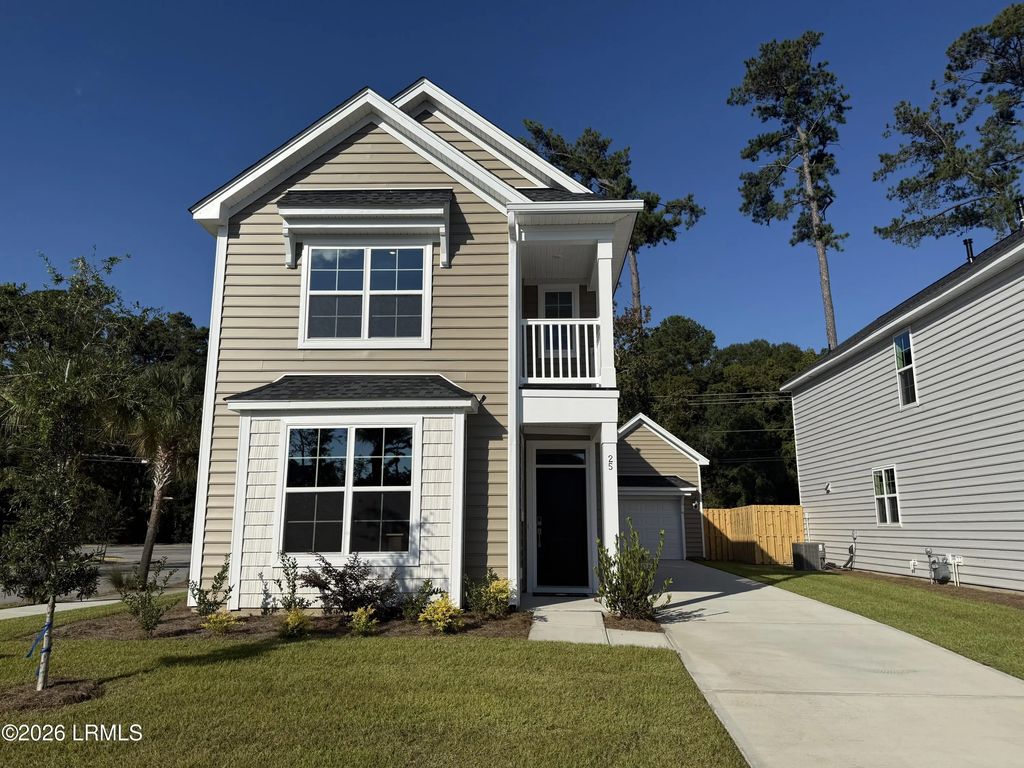 25 Rearden Way, Beaufort
