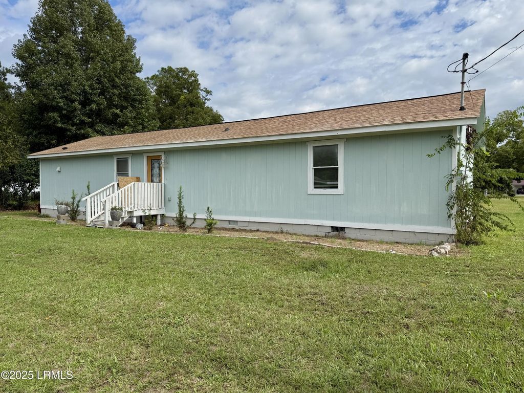361 Tyson Street, Estill
