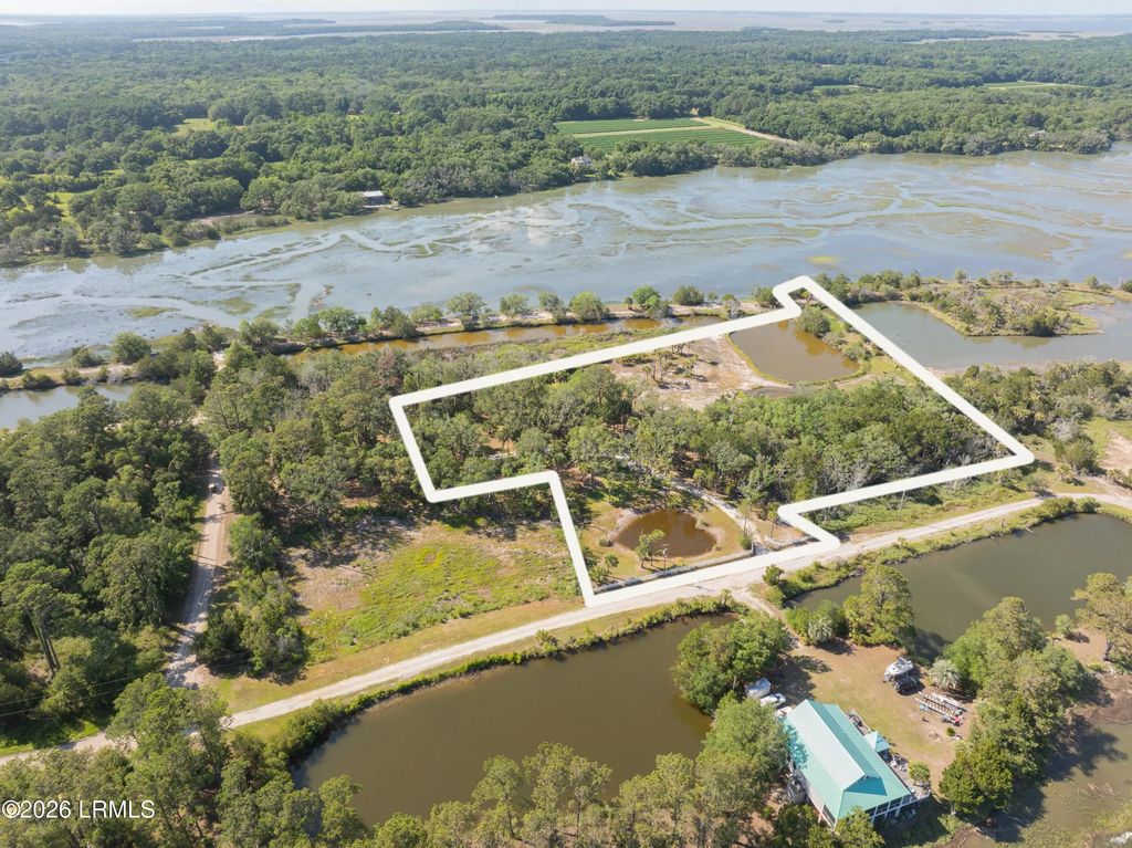 100 Little Horse Island Drive, St. Helena Island