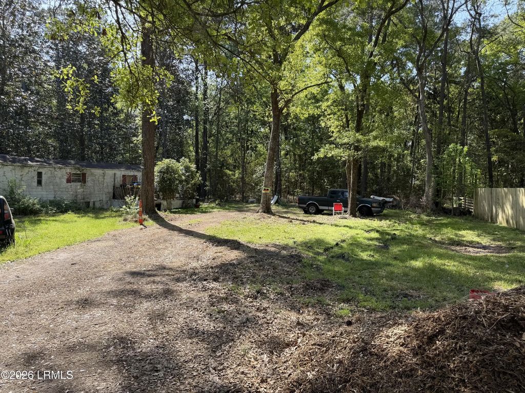 62 Milton Way, Beaufort