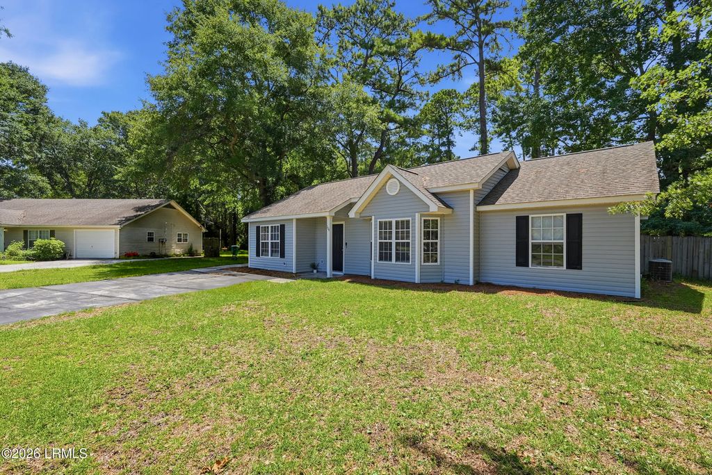 104 Blacksmith Circle, Beaufort