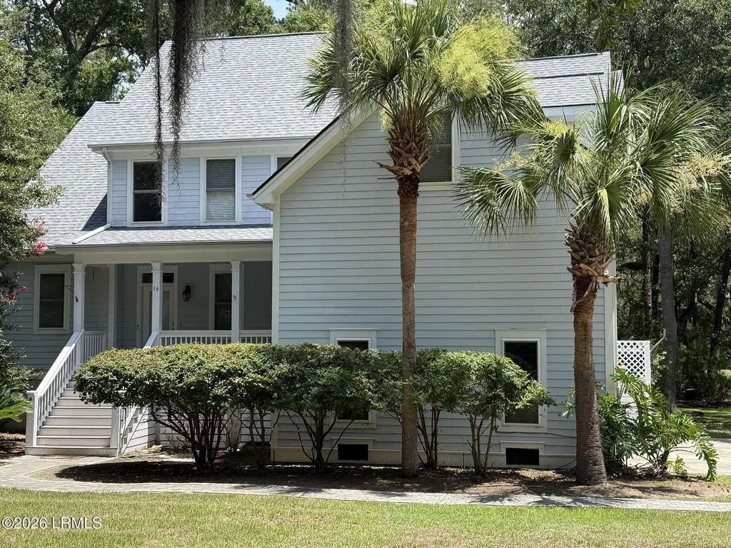 16 Tuscarora Avenue, Beaufort