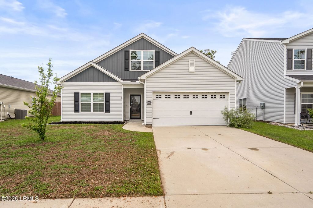 9 Chinquapin Street, Beaufort