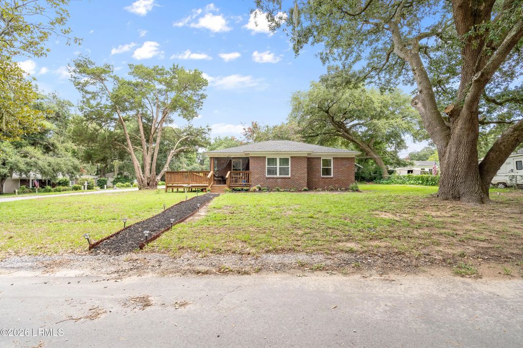 4000 Joann Street, Beaufort