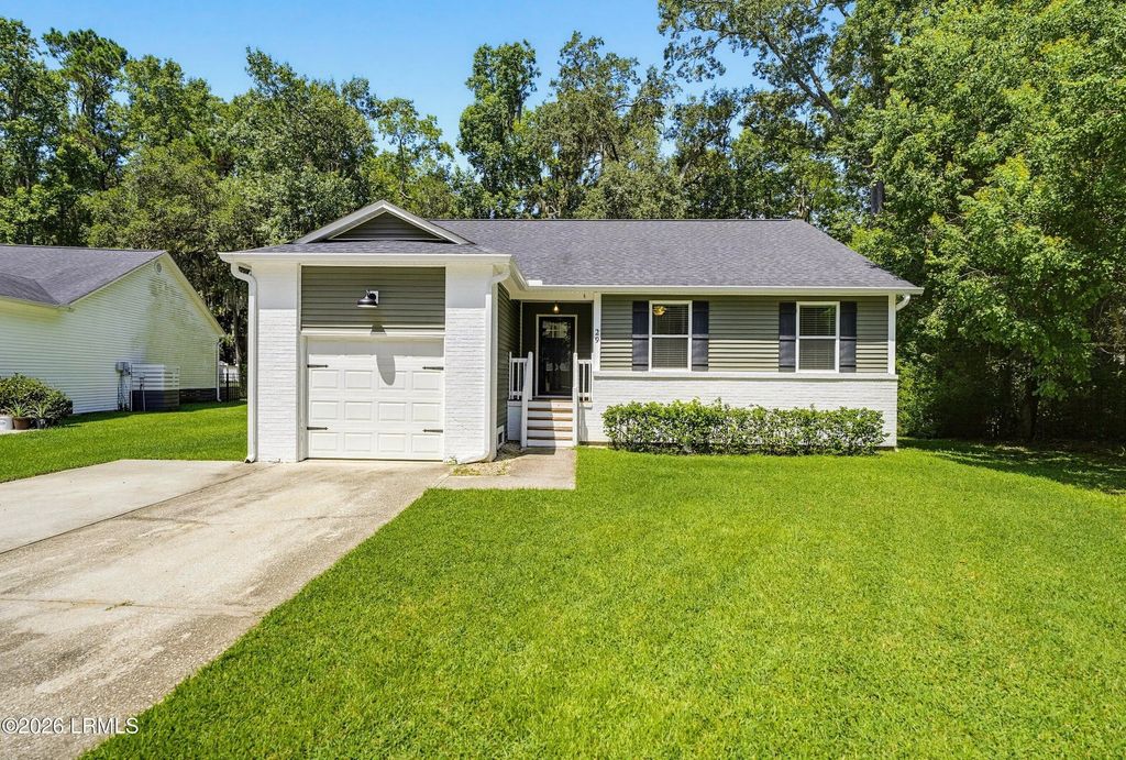 29 Arbor Lane, St. Helena Island